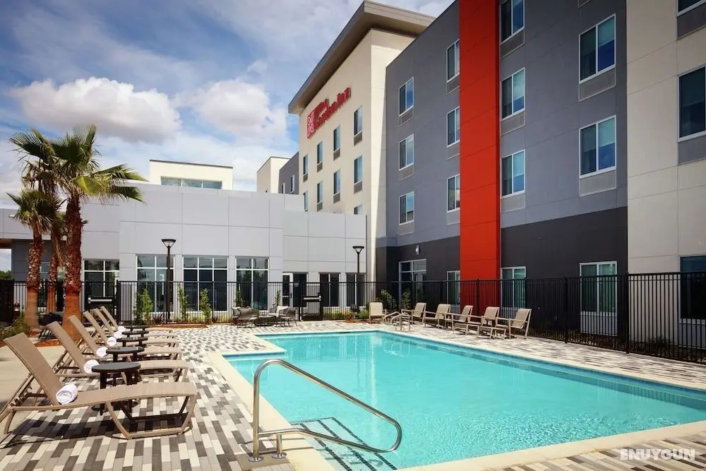 Hilton Garden Inn Sacramento Airport Natomas - Havuz