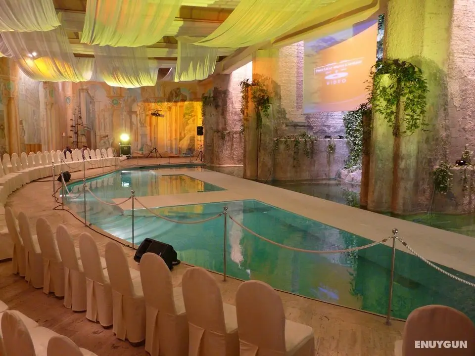 Hilton Sorrento Palace - Havuz