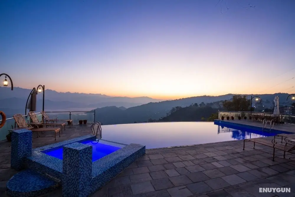 Himalaya Drishya Resort - Öne Çıkan Resim