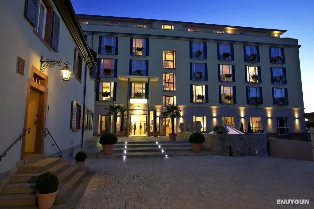 Hotel Hirschen In Freiburg-Lehen - Genel