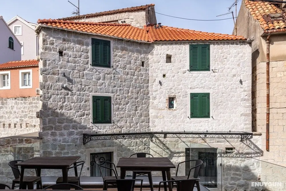 Historic Plaza Varos - Adults Only - Dış Mekan