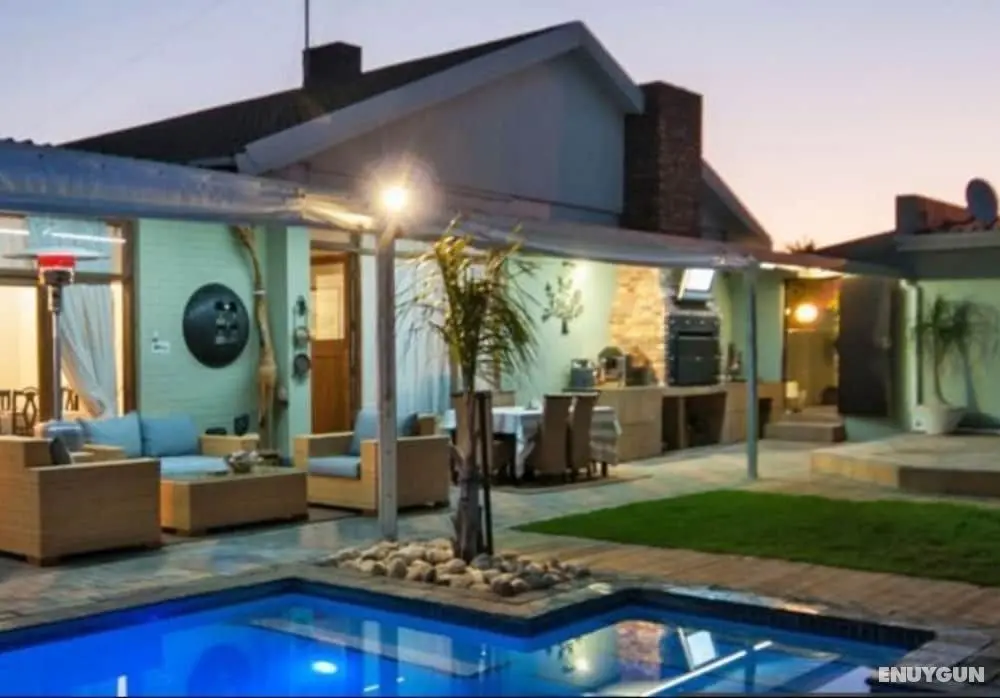 Hobie Beach Guest House - Öne Çıkan Resim