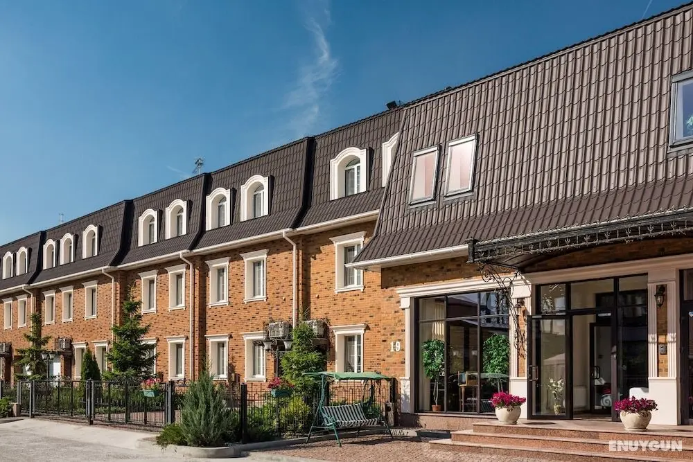 Holiday Apart-Hotel - Öne Çıkan Resim