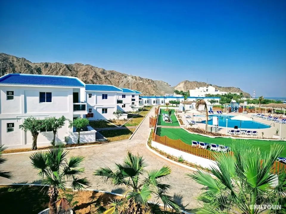 Holiday Beach Resort - Öne Çıkan Resim