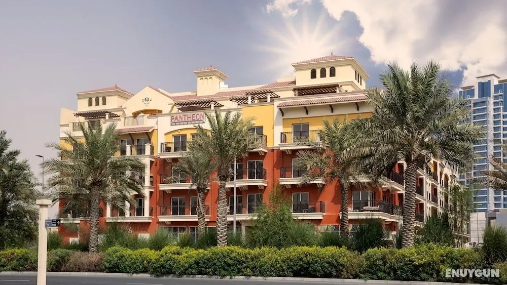 Holiday Boulevard - Öne Çıkan Resim