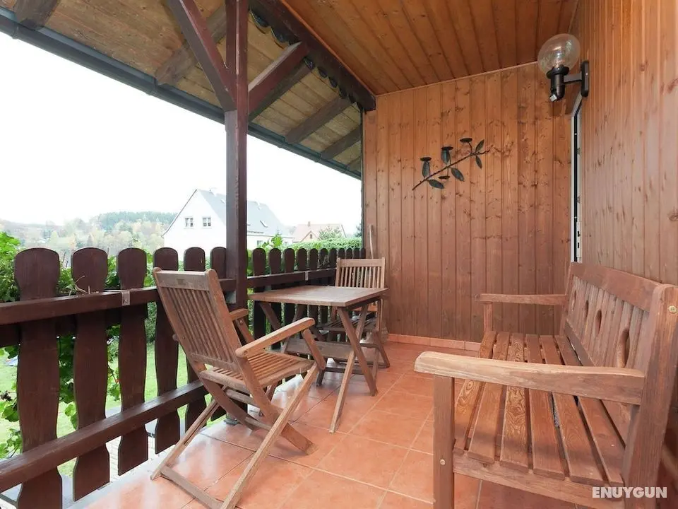 Holiday Home in Altenfeld With Private Garden, Terrace, BBQ - Oda Düzeni