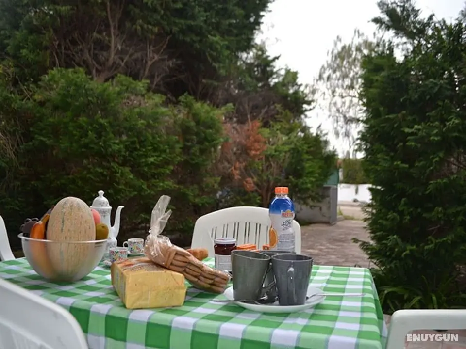 Holiday Home With Equipped Outdoor Area in Torre Dellorso - Öne Çıkan Resim