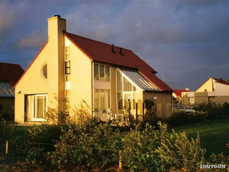 Holiday Home in Julianadorp aan zee With Garden - Dış Mekan