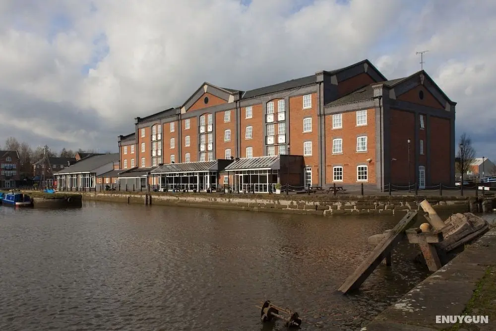 Holiday Inn Ellesmere Port, an IHG Hotel - Öne Çıkan Resim