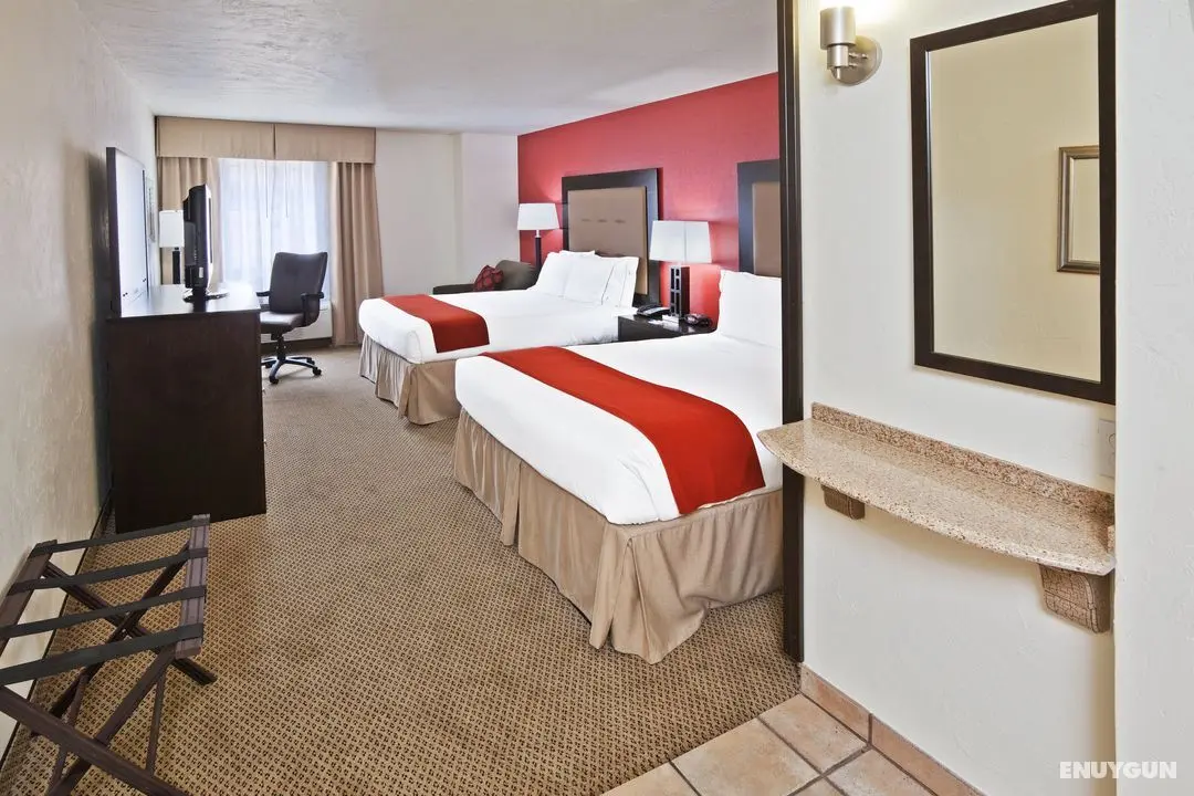 Holiday Inn Express and Suites Oklahoma City Penn - Oda