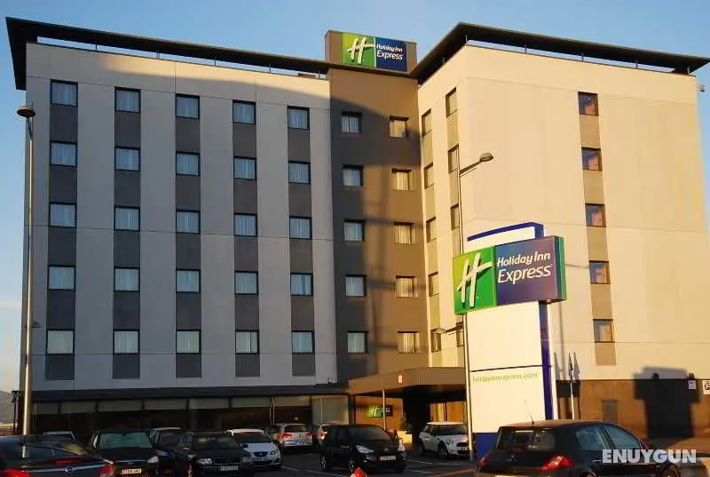 Holiday Inn Express Campo de Gibraltar-Barrios - Genel
