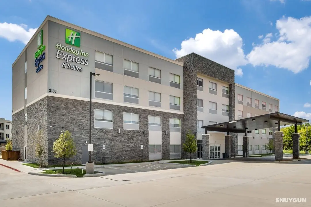 Holiday Inn Express Denton - Genel