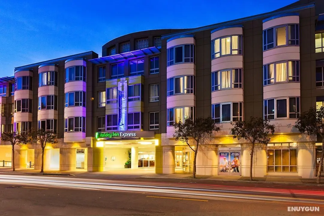 Holiday Inn Express Fisherman's Wharf - Genel