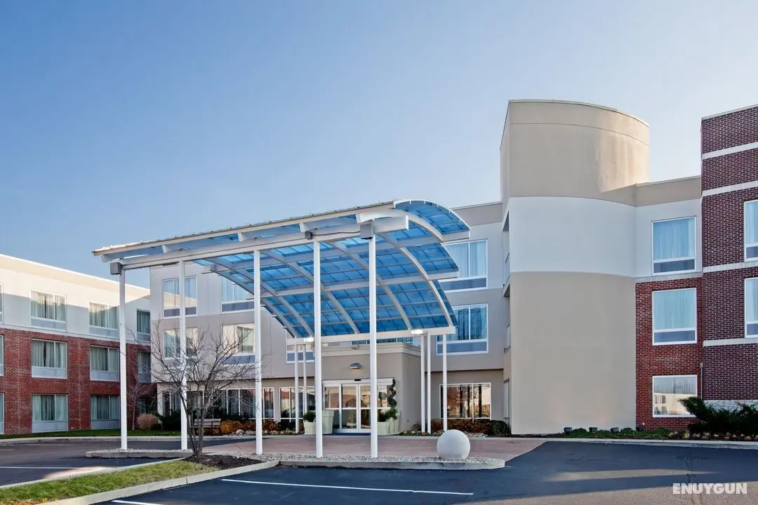 Holiday Inn Express Fishers - Genel