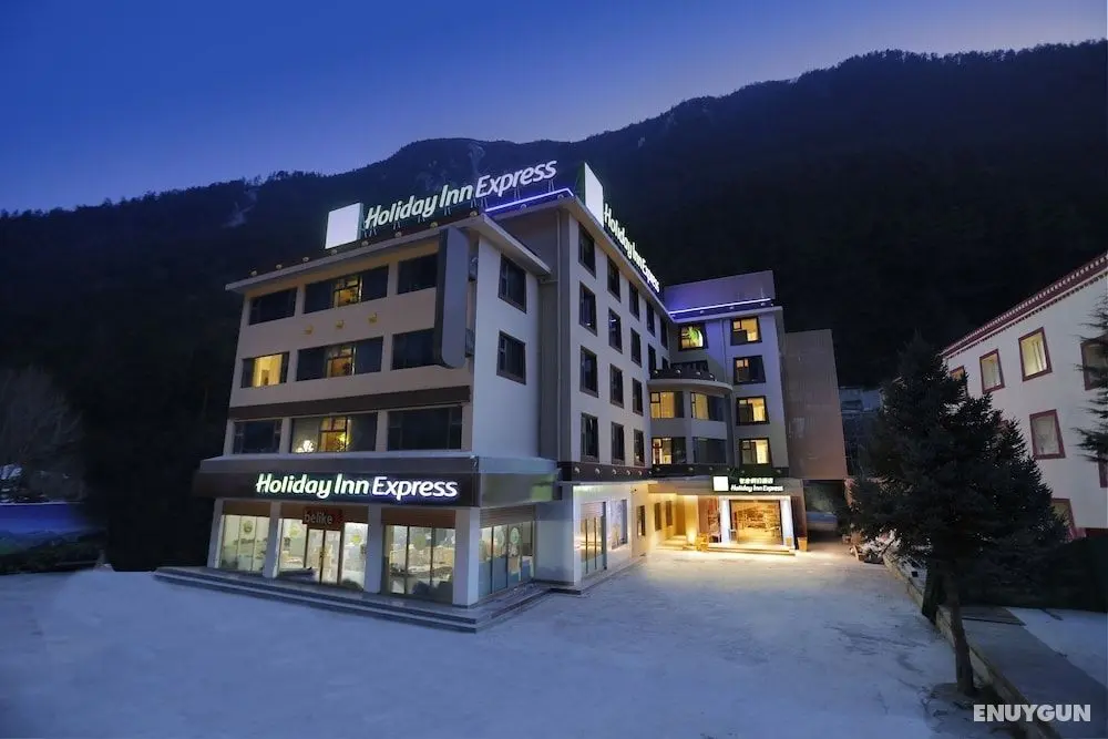 Holiday Inn Express Jiuzhaigou, an IHG Hotel - Öne Çıkan Resim