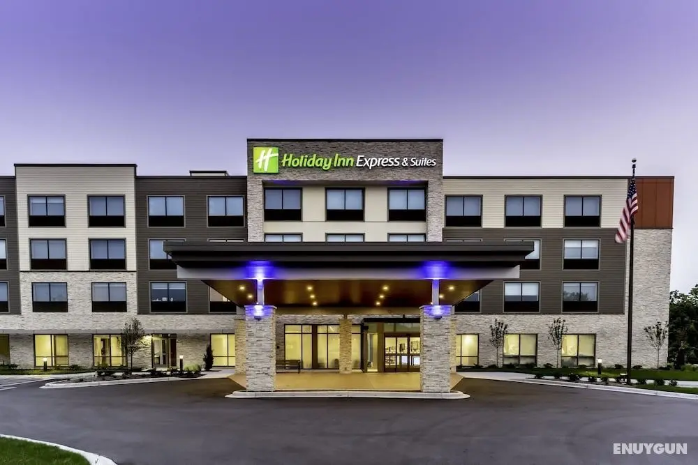 Holiday Inn Express Milwaukee West Allis, an IHG Hotel - Dış Mekan