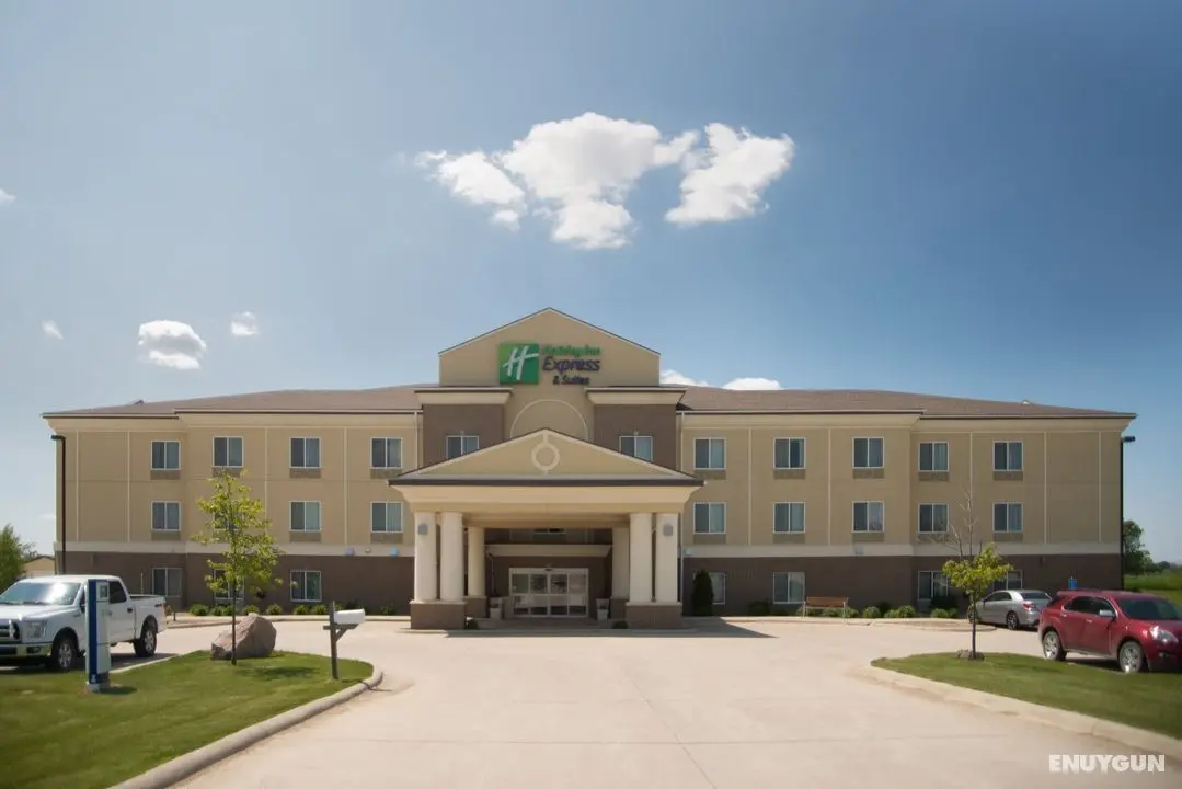 Holiday Inn Express Northwood - Genel
