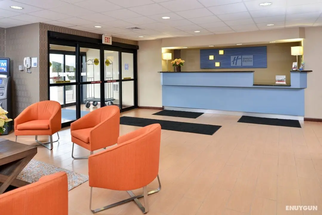 Holiday Inn Express Providence-North Attleboro - Genel