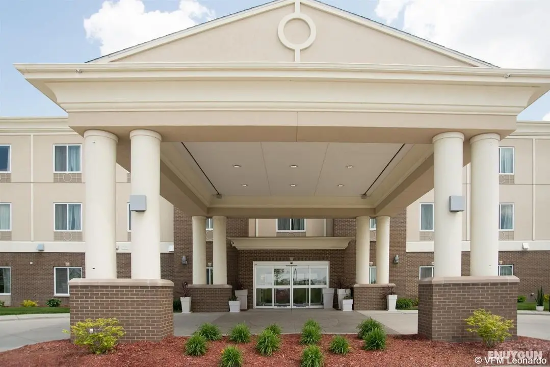 Holiday Inn Express and Suites Albert Lea I 35 - Genel