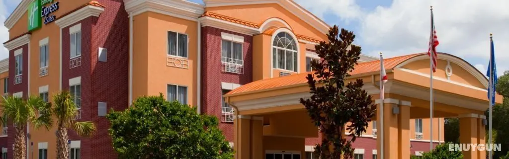 Holiday Inn Express and Suites Brooksville I-75 - Genel