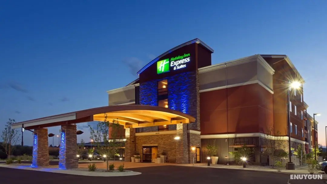 Holiday Inn Express and Suites Butte - Genel