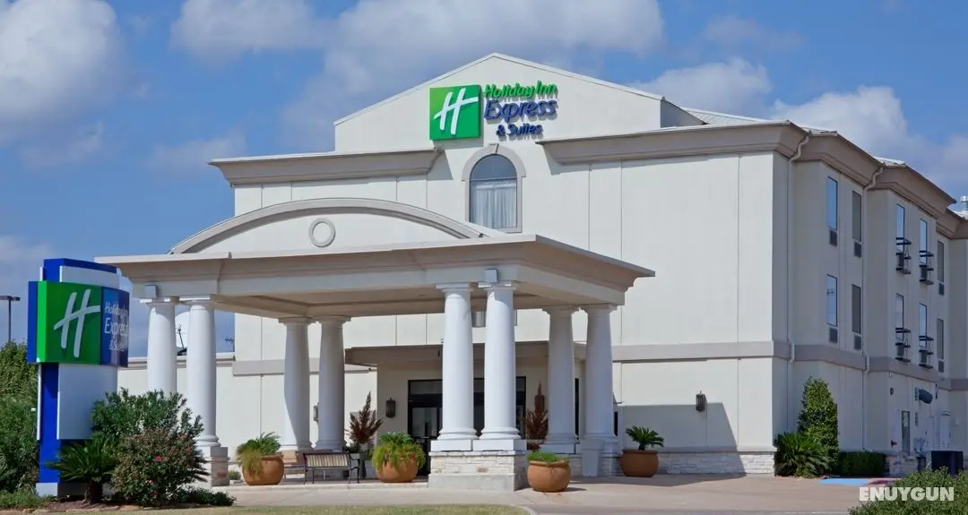 Holiday Inn Express & Suites College Station - Genel