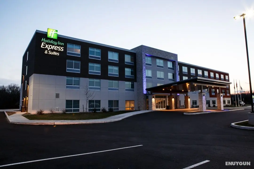 HOLIDAY INN EXPRESS AND SUITES GETTYSBURG - Genel