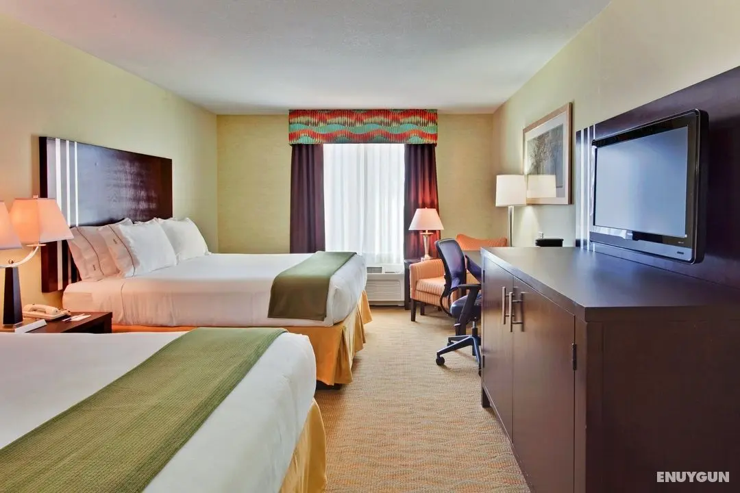 Holiday Inn Express Hotel & Suites Hamburg - Oda