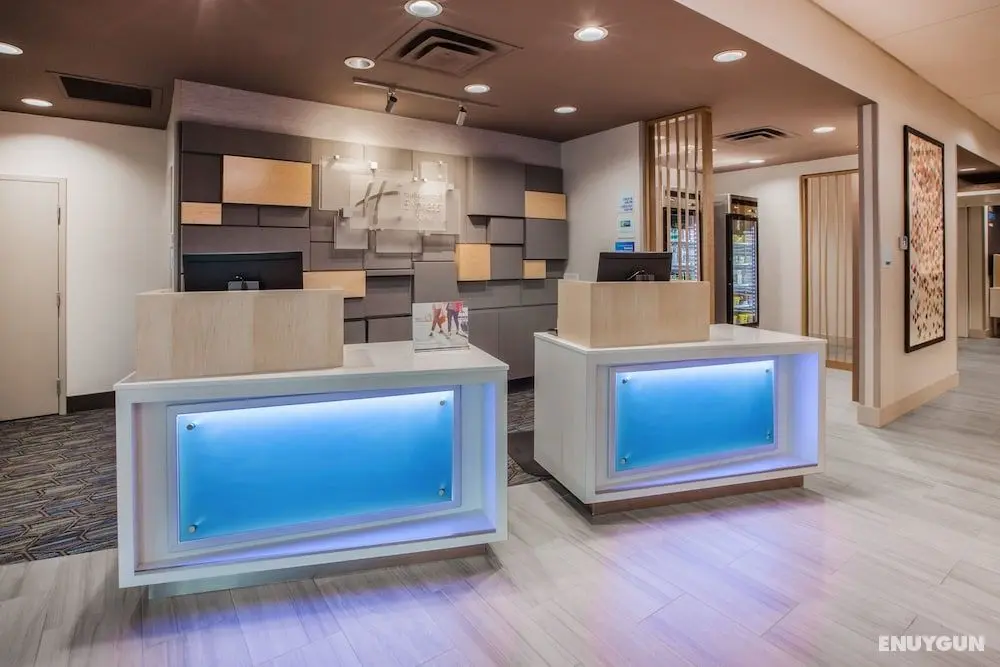 Holiday Inn Express & Suites Manitou Springs, an IHG Hotel - Lobi