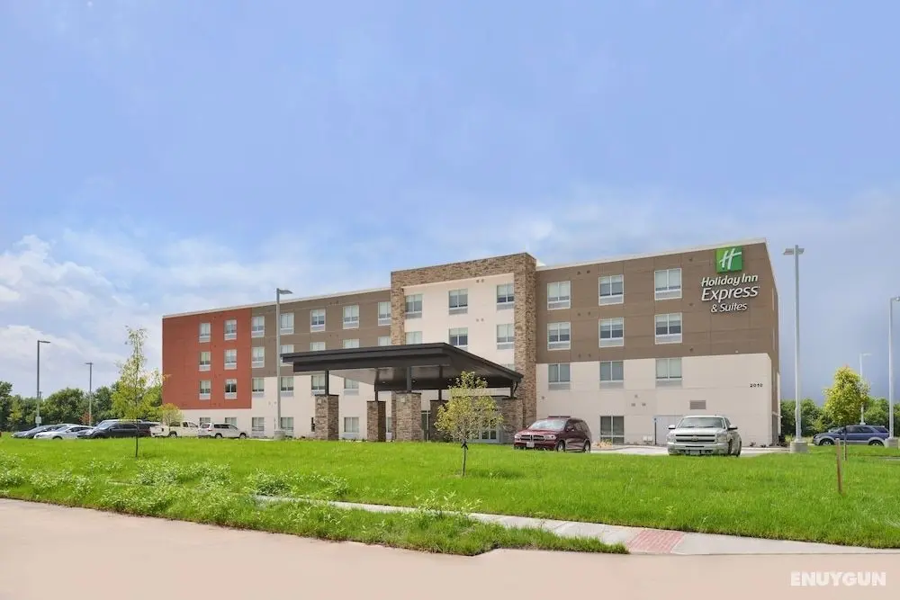 Holiday Inn Express & Suites Omaha Airport, an IHG Hotel - Öne Çıkan Resim