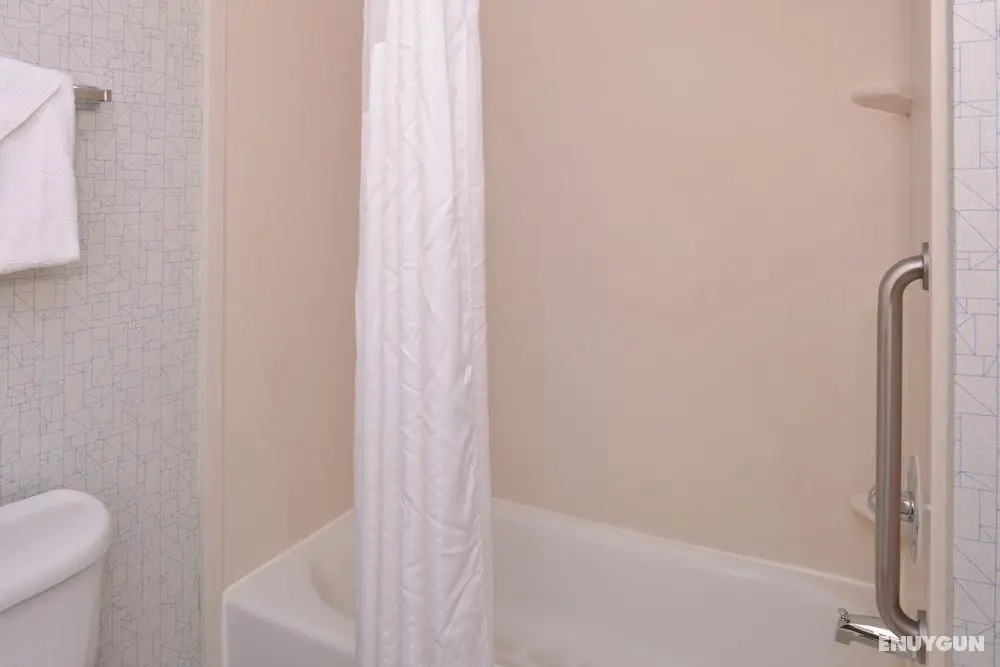 Holiday Inn Express and Suites Parkersburg Mineral - Genel