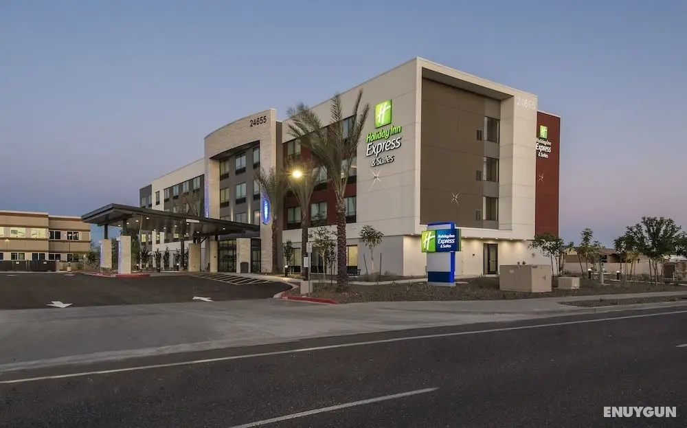 Holiday Inn Express & Suites Phoenix North - Happy Valley, an IHG Hotel - Öne Çıkan Resim