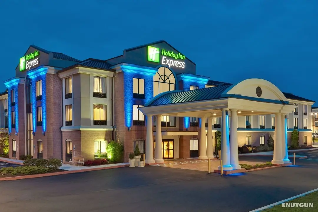 Holiday Inn Express and Suites Quakertown - Genel