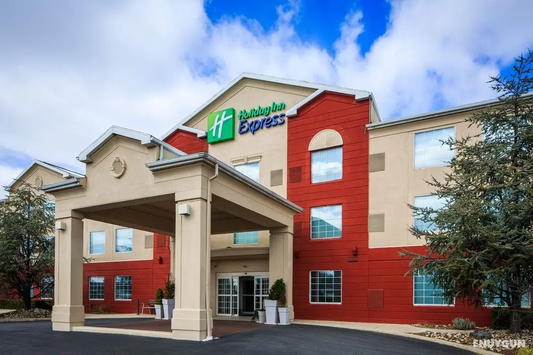 Holiday Inn Express and Suites Reading - Genel