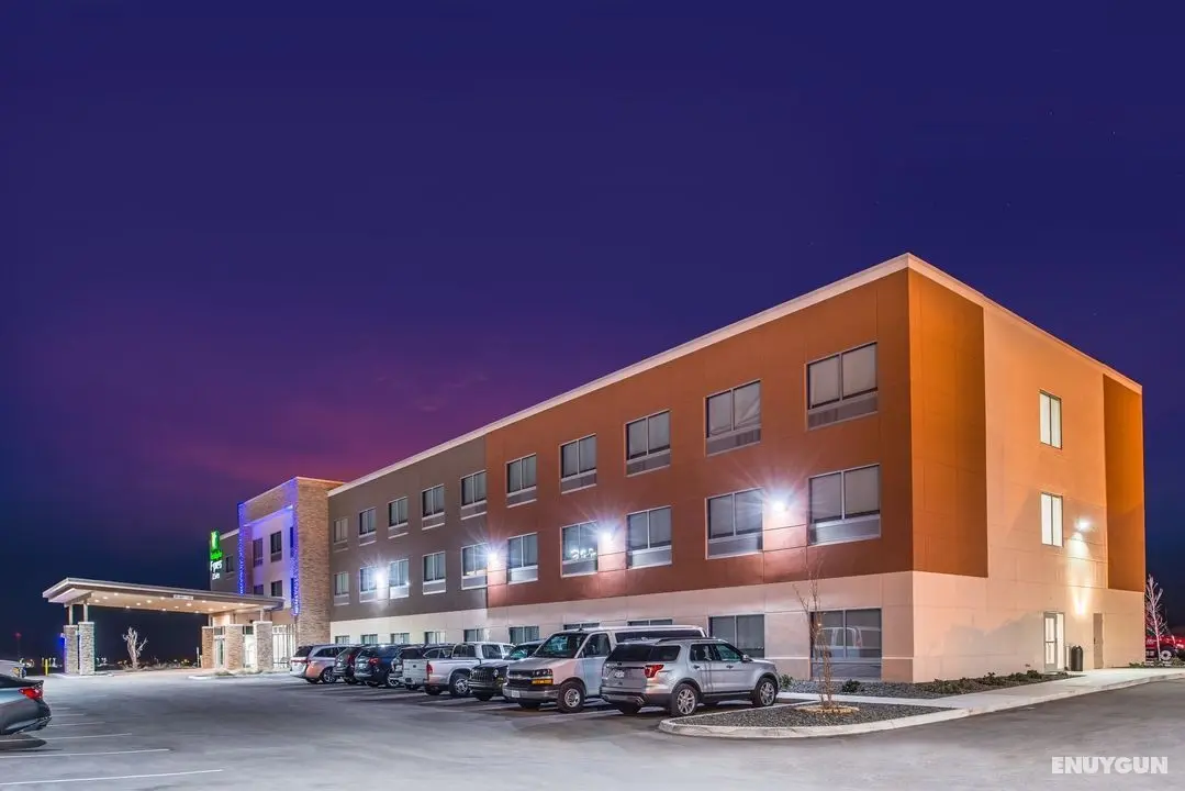 Holiday Inn Express and Suites Van Horn - Genel