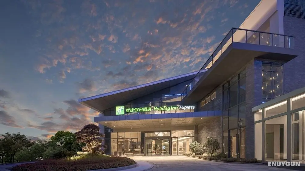 Holiday Inn Express Tengchong Hot Spring, an IHG Hotel - Öne Çıkan Resim