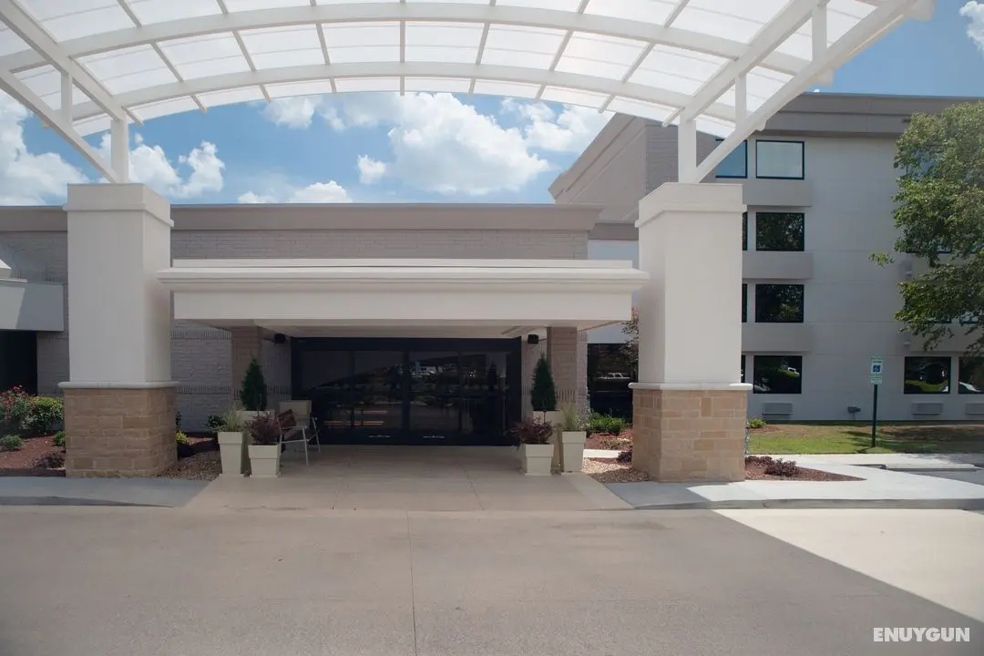 Holiday Inn Greenville - Genel