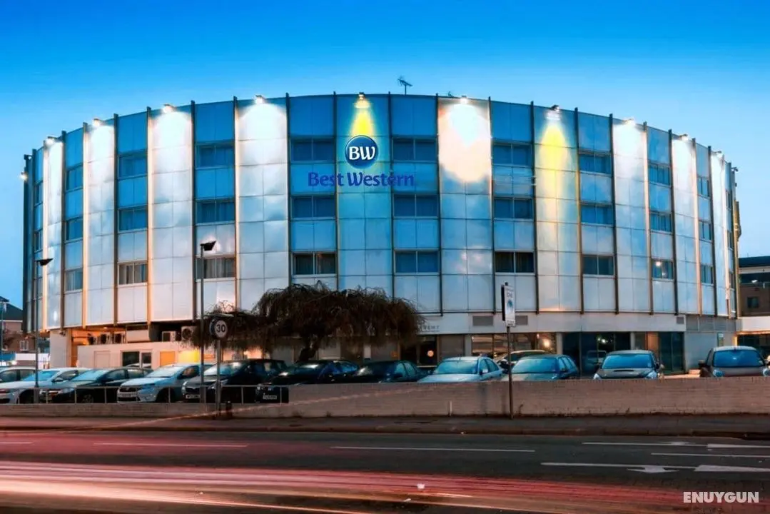 Holiday Inn London - Heathrow Ariel - Öne Çıkan Resim