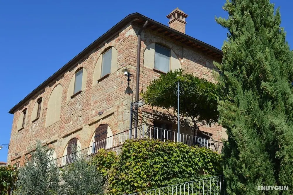 Holidays in Apartment With Swimming Pool in Tuscany Siena - Dış Mekanlar