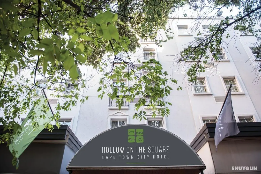 Hollow on the Square City Hotel - Genel