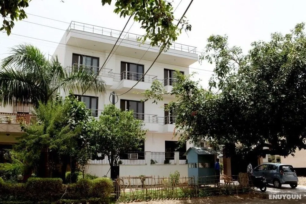Hollyhocks Residency - Dış Mekan