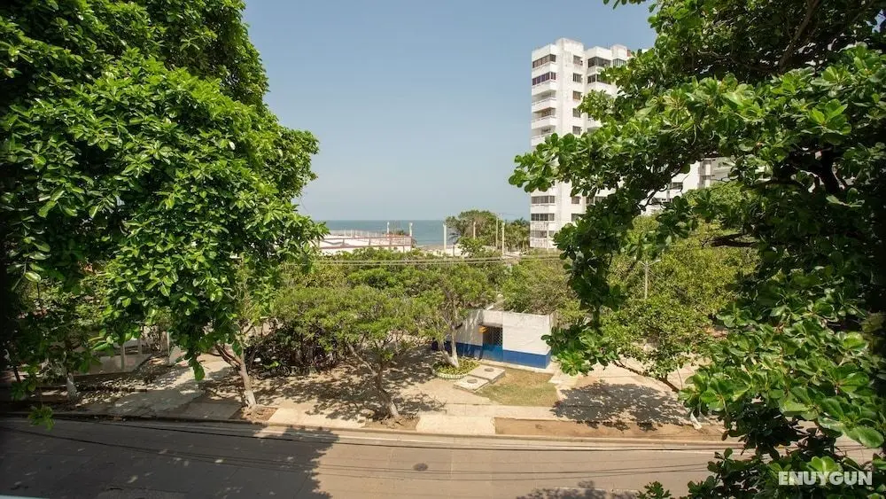 Hollywood Beach Suite - Oda Manzaraları
