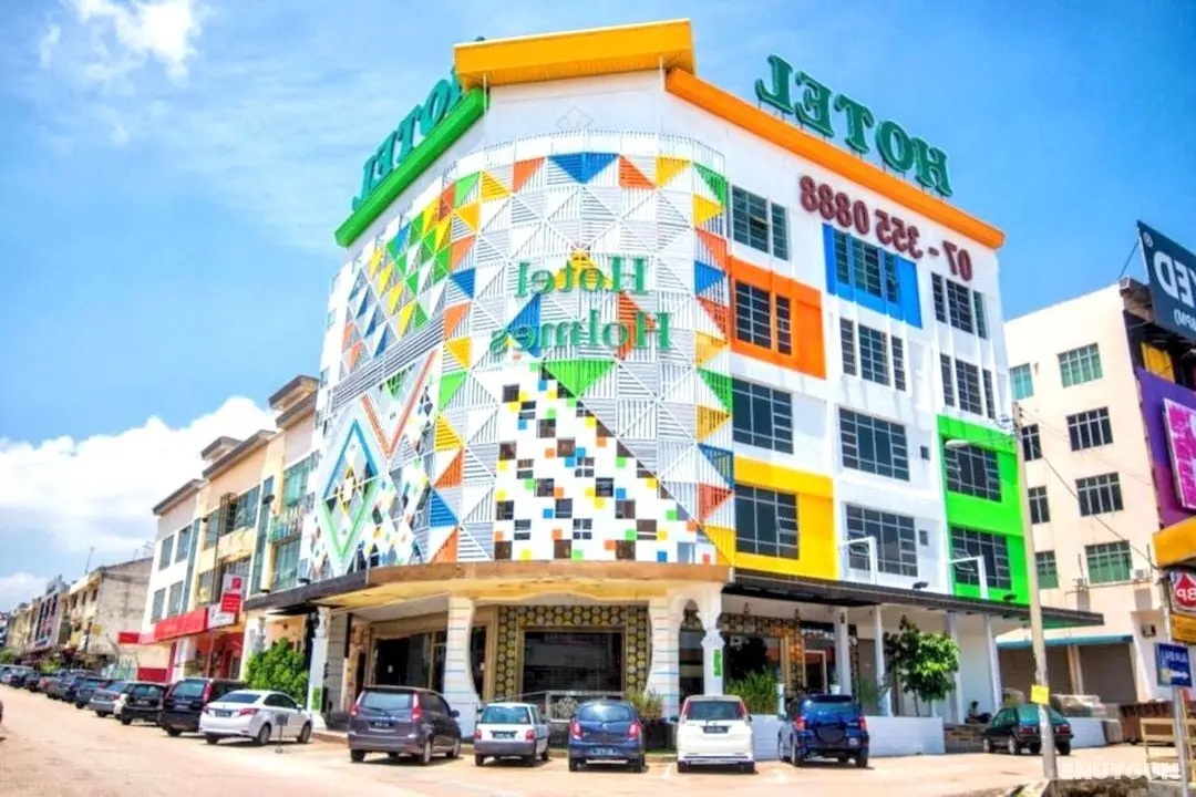 Holmes Johor Jaya - Öne Çıkan Resim