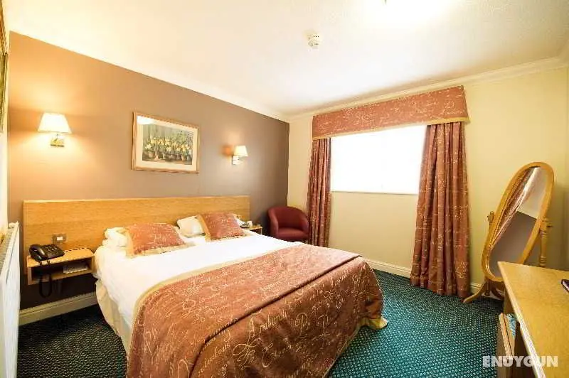 Holt Lodge Hotel - Oda