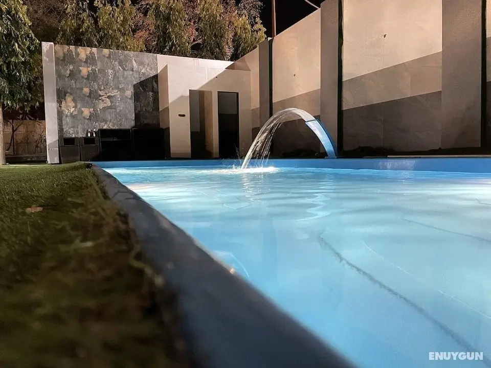 Holy River Hotel - Öne Çıkan Resim