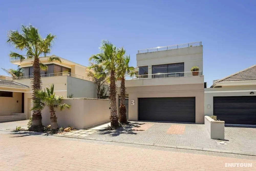 Home Away From Home on a Secure Golf Estate, Situated Next to the Ocean and Golf - Öne Çıkan Resim