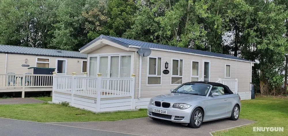 Home From Home Caravan in Lowestoft - Öne Çıkan Resim