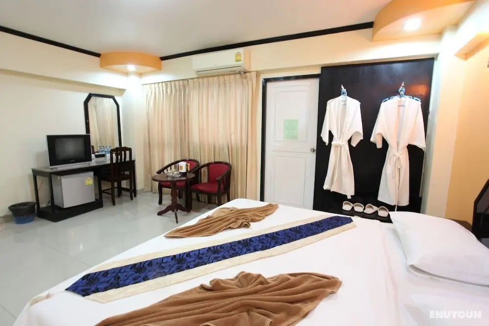 Home Pattaya Hotel - Öne Çıkan Resim