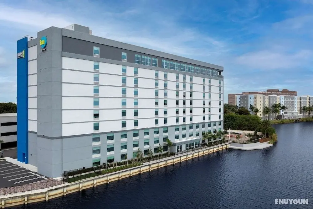 Home2 Suites by Hilton Miami Airport South Blue Lagoon - Öne Çıkan Resim