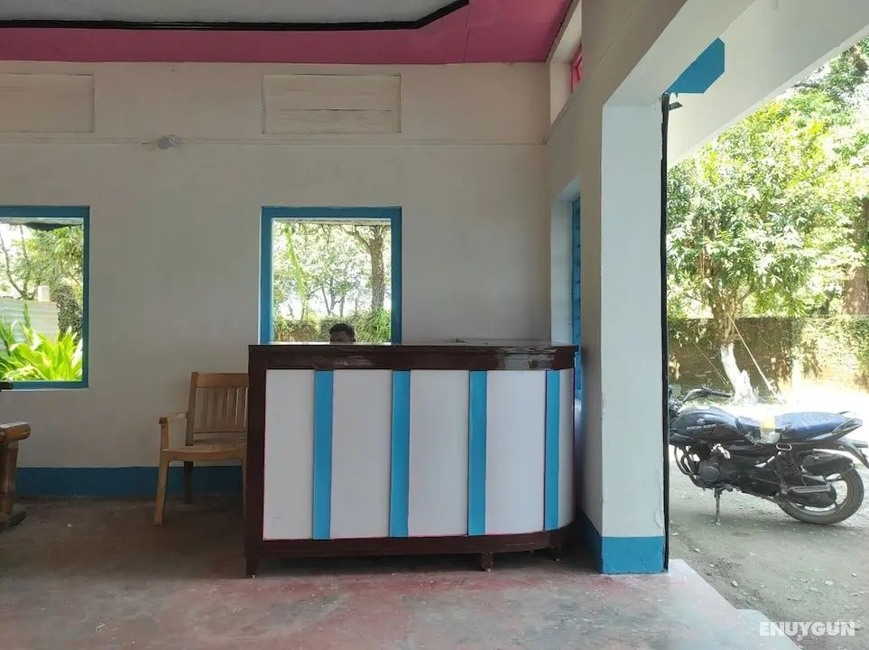 Homecation Manas View Jungle Resort - Lobi